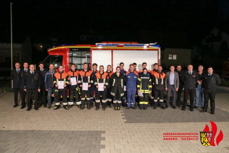 Grundstein fürs Feuerwehrleben gelegt