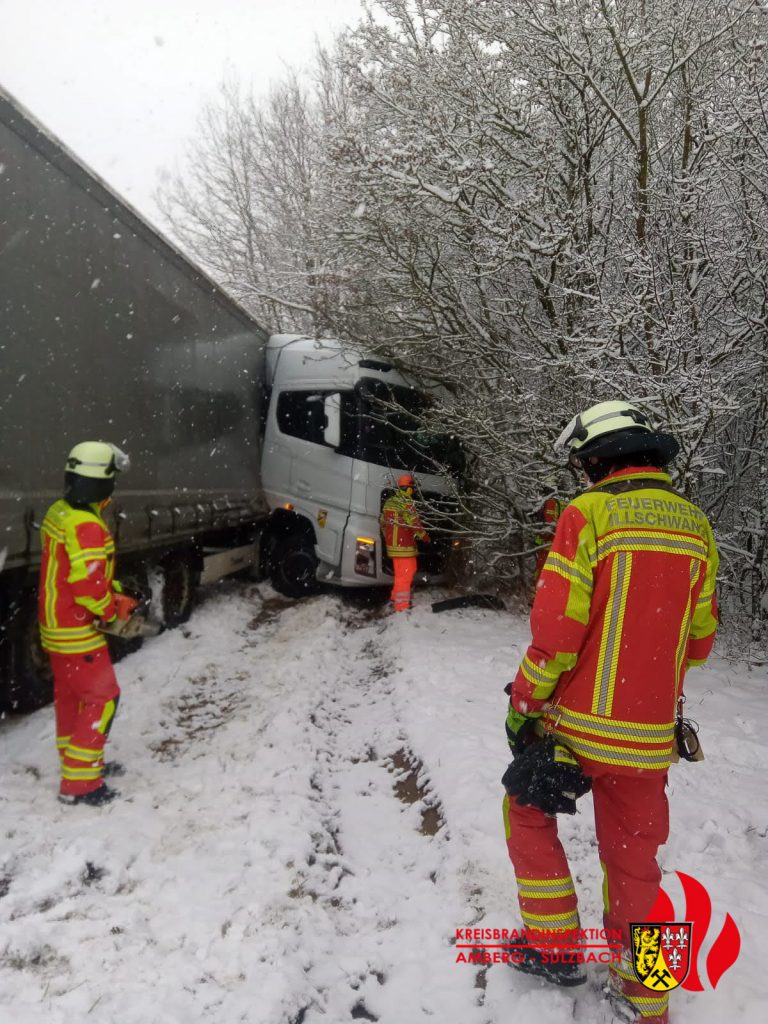 Read more about the article Drei Verkehrsunfälle innerhalb drei Stunden