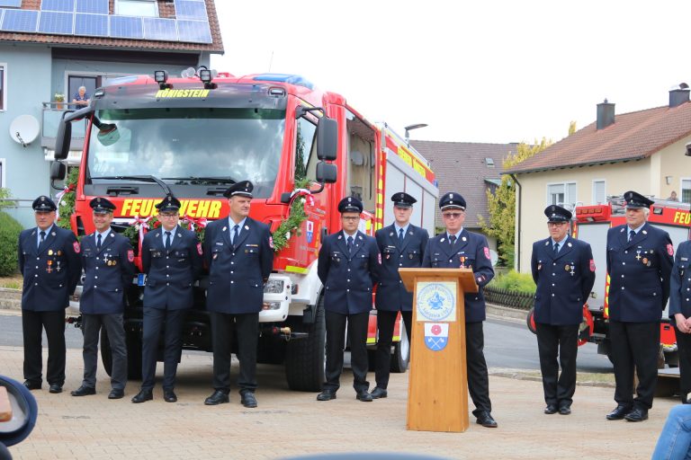 Read more about the article Feuerwehr Königstein feiert ihr 150-jähriges Bestehen