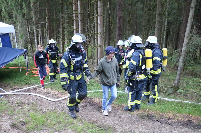 Brand Gartenhütte (Einsatzübung)